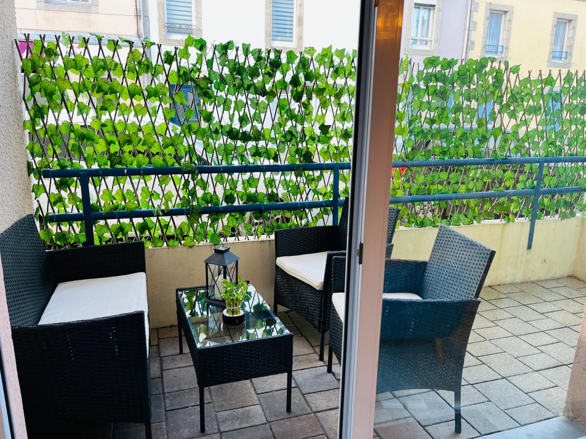 Au Bord De L'Eau Apartment Конкарно Екстериор снимка