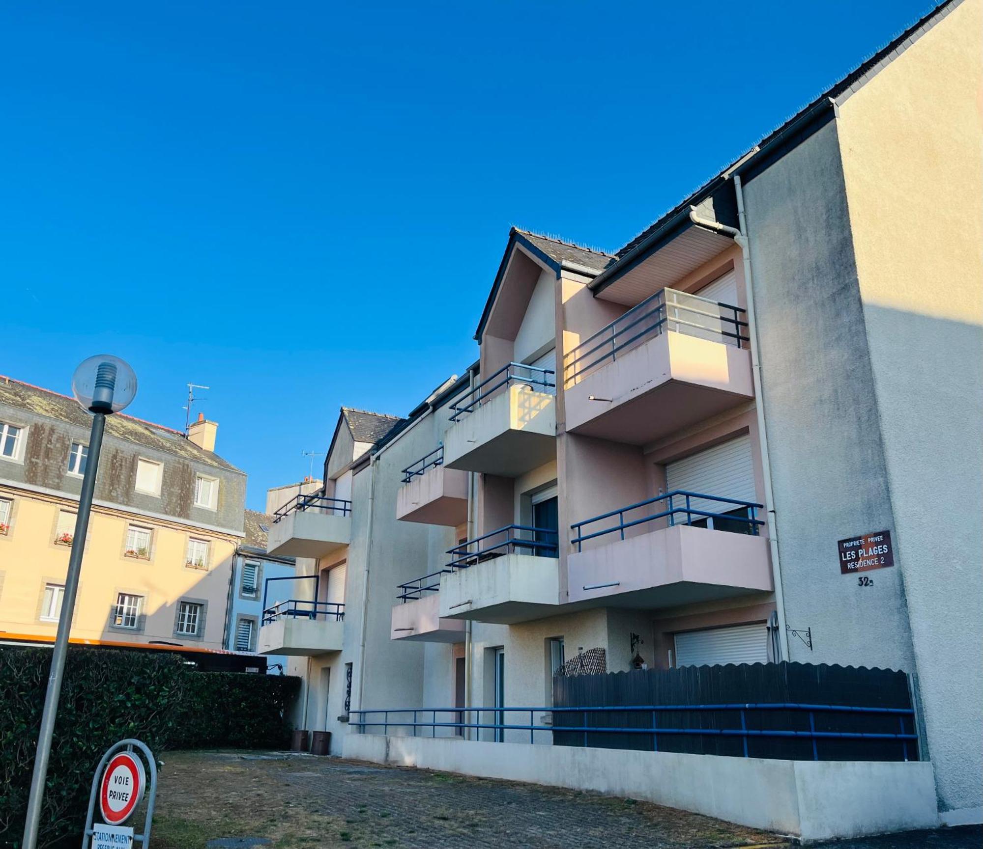 Au Bord De L'Eau Apartment Конкарно Екстериор снимка