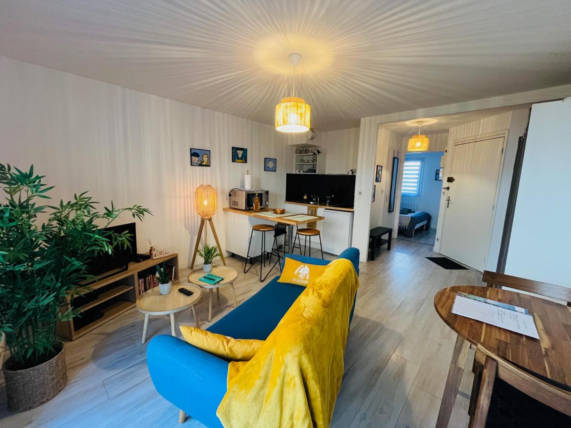 Au Bord De L'Eau Apartment Конкарно Екстериор снимка